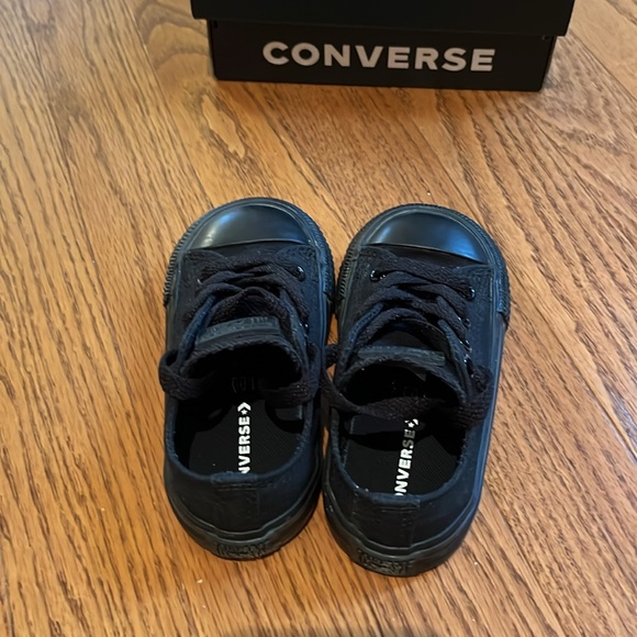 KIDS CONVERSE ALL STAR SNEAKERS BLACK SIZE US4 - Picture 5 of 9